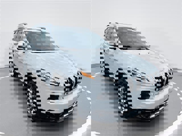 Used 2016 Jeep Cherokee Limited image 1