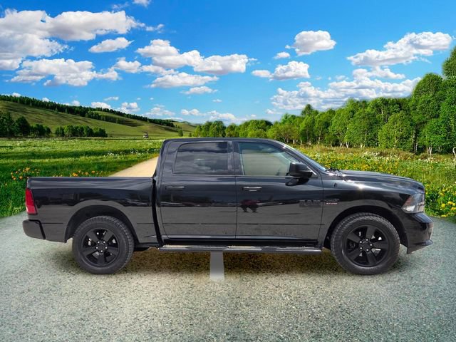 Certified 2017 RAM 1500 Express w/ Express Value Package RWD image 7