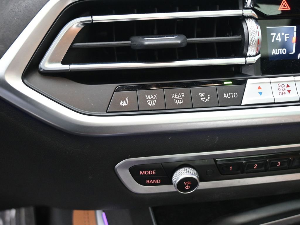 Used 2023 BMW X5 xDrive40i w/ Executive Package image 28