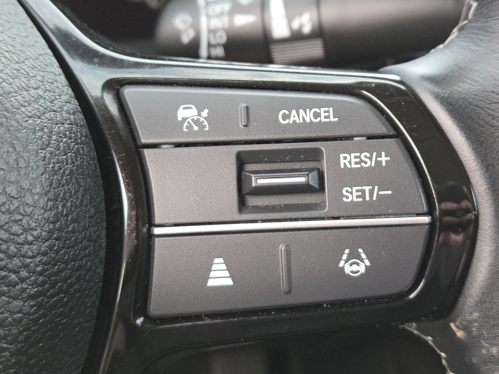 Used 2024 Honda Civic EX image 6