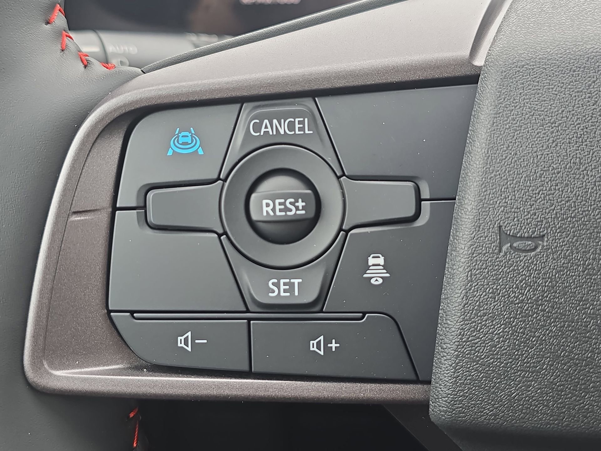 New 2026 Nissan Sentra SR w/ SR Premium Package FWD image 16