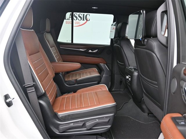 Used 2024 GMC Yukon Denali Ultimate image 11