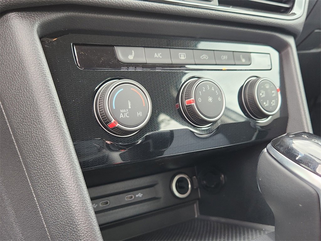 New 2025 Volkswagen Taos S image 20