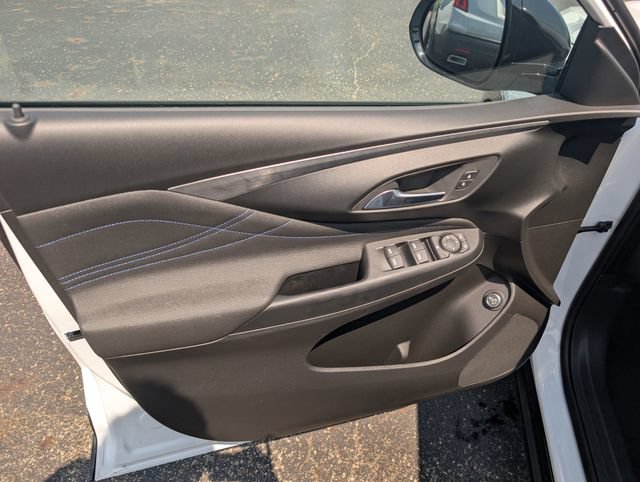 New 2026 Buick Envista Sport Touring w/ Convenience I Package FWD image 15