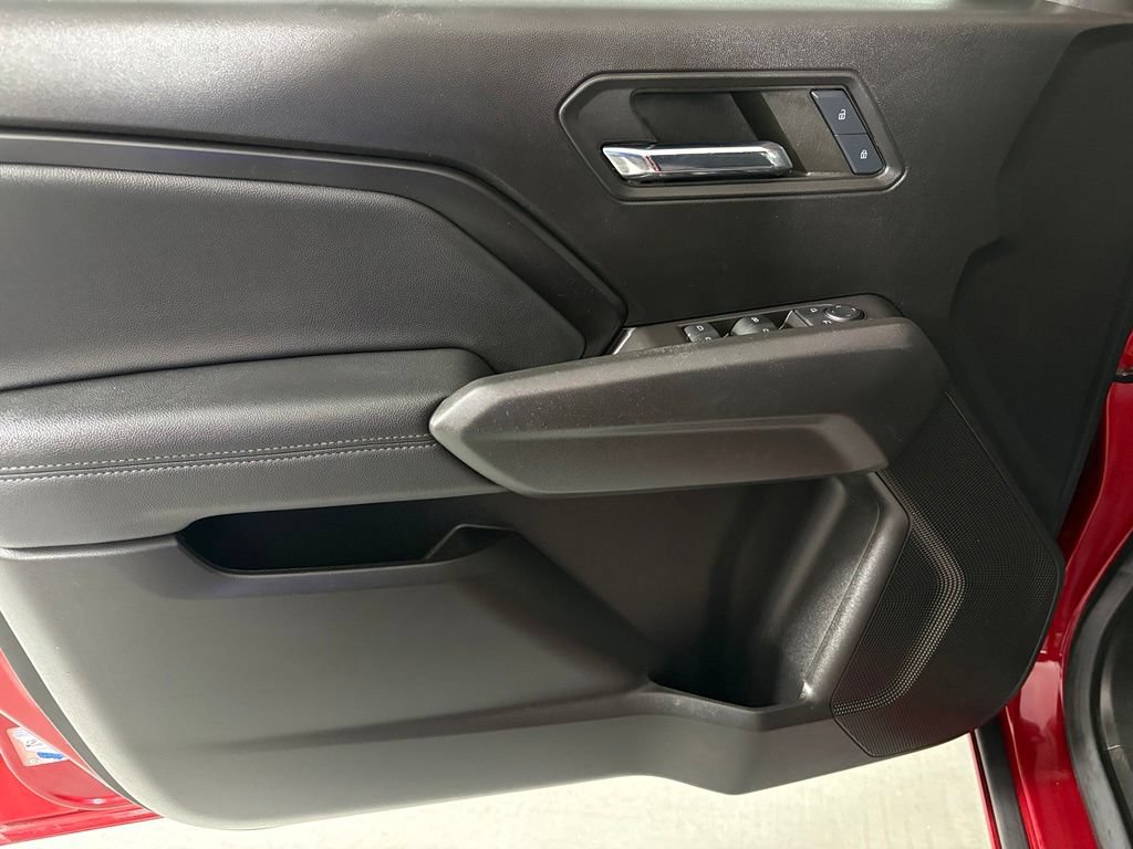 Used 2024 Chevrolet Colorado LT AWD/4WD image 13