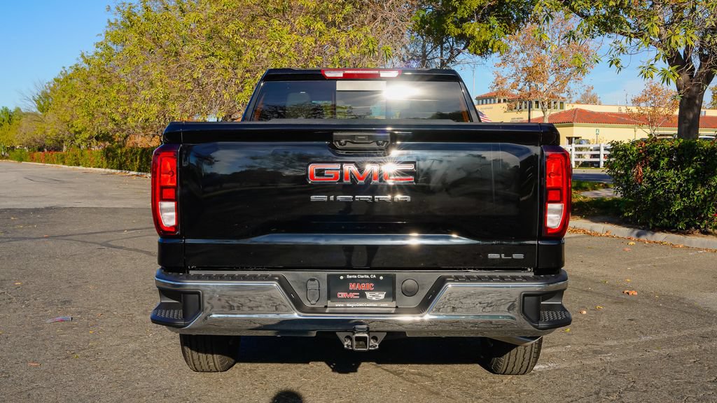 Used 2026 GMC Sierra 1500 SLE w/ Preferred Package AWD/4WD image 14