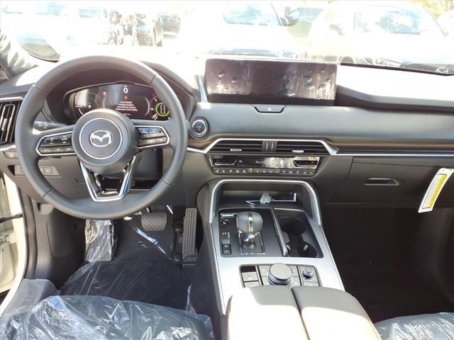 New 2025 MAZDA CX-90 Plug-In Hybrid w/ Premium Plus image 16