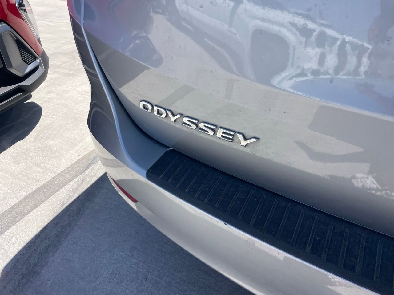 Used 2023 Honda Odyssey EX-L image 4