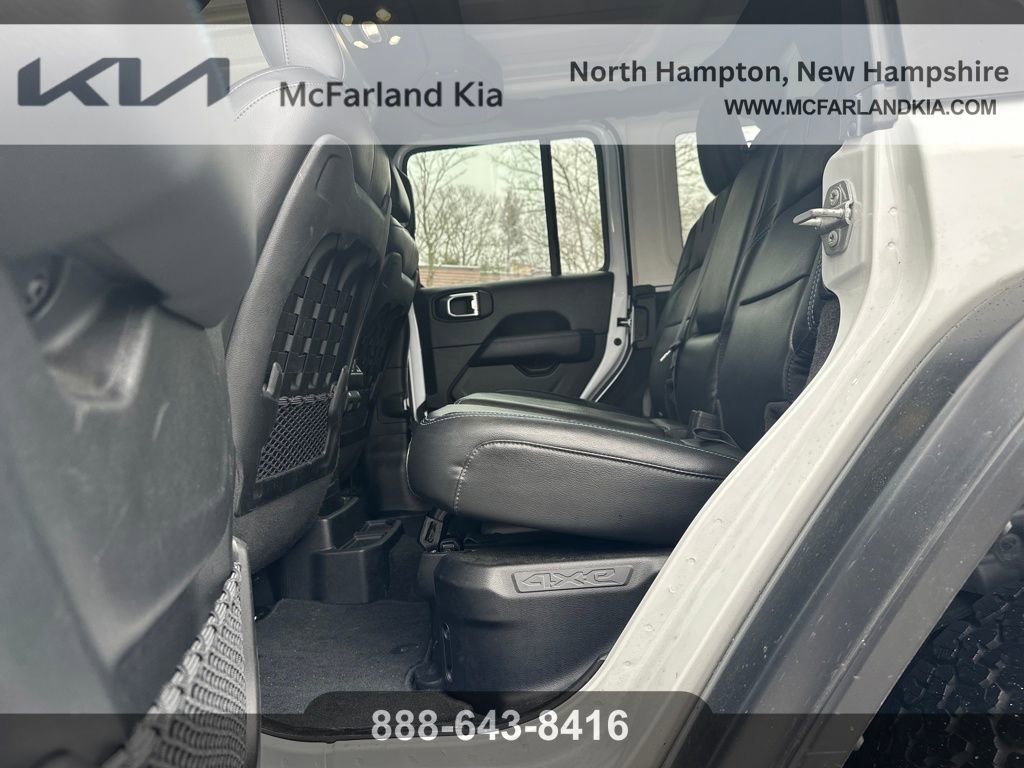 Used 2022 Jeep Wrangler Unlimited Rubicon 4xe w/ Cold Weather Group image 43