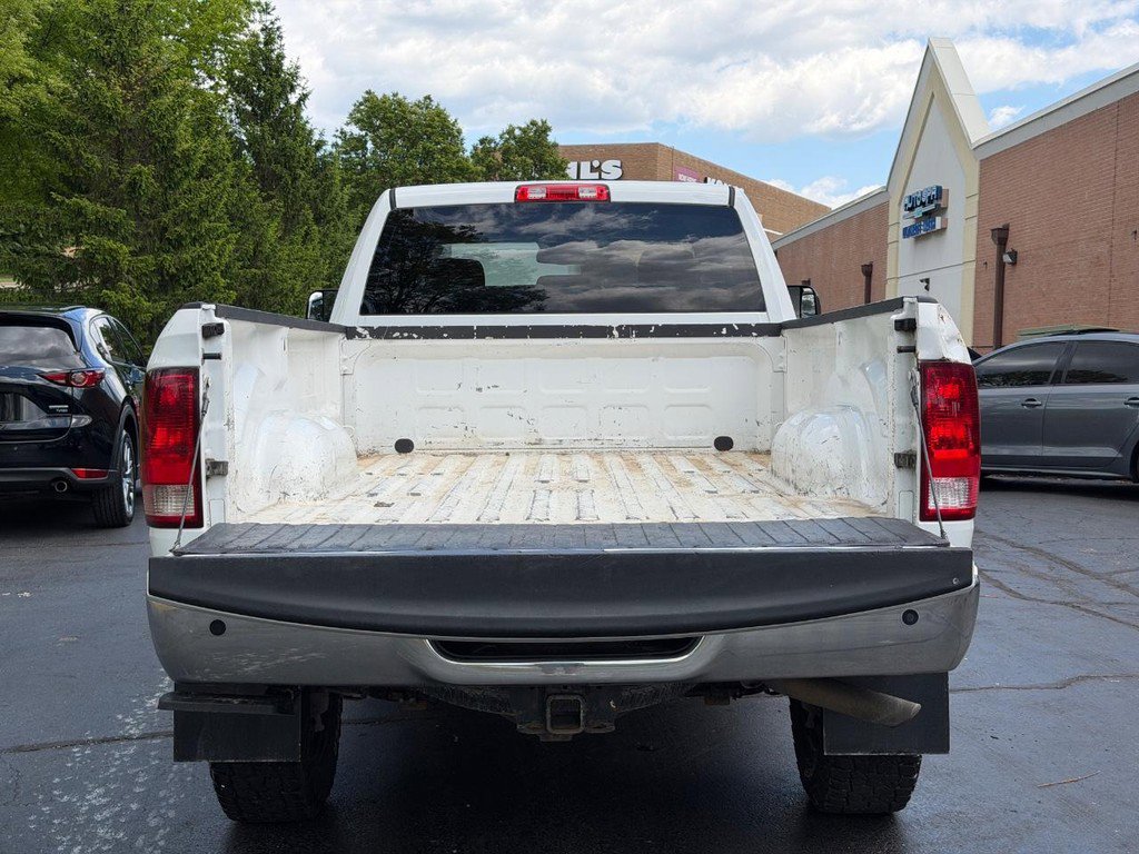 Used 2014 RAM 2500 Tradesman w/ Chrome Appearance Group AWD/4WD image 4