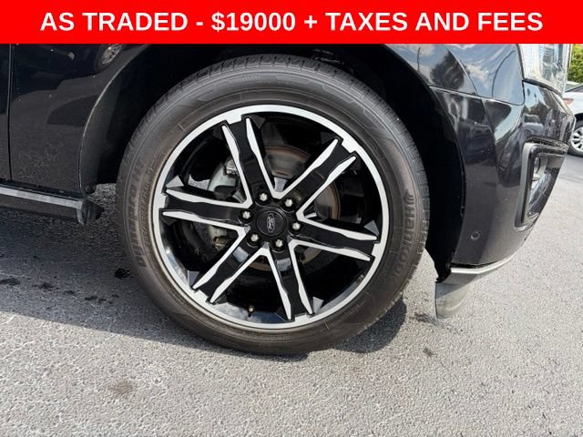 Used 2019 Ford Expedition Limited w/ Equipment Group 303A RWD image 8