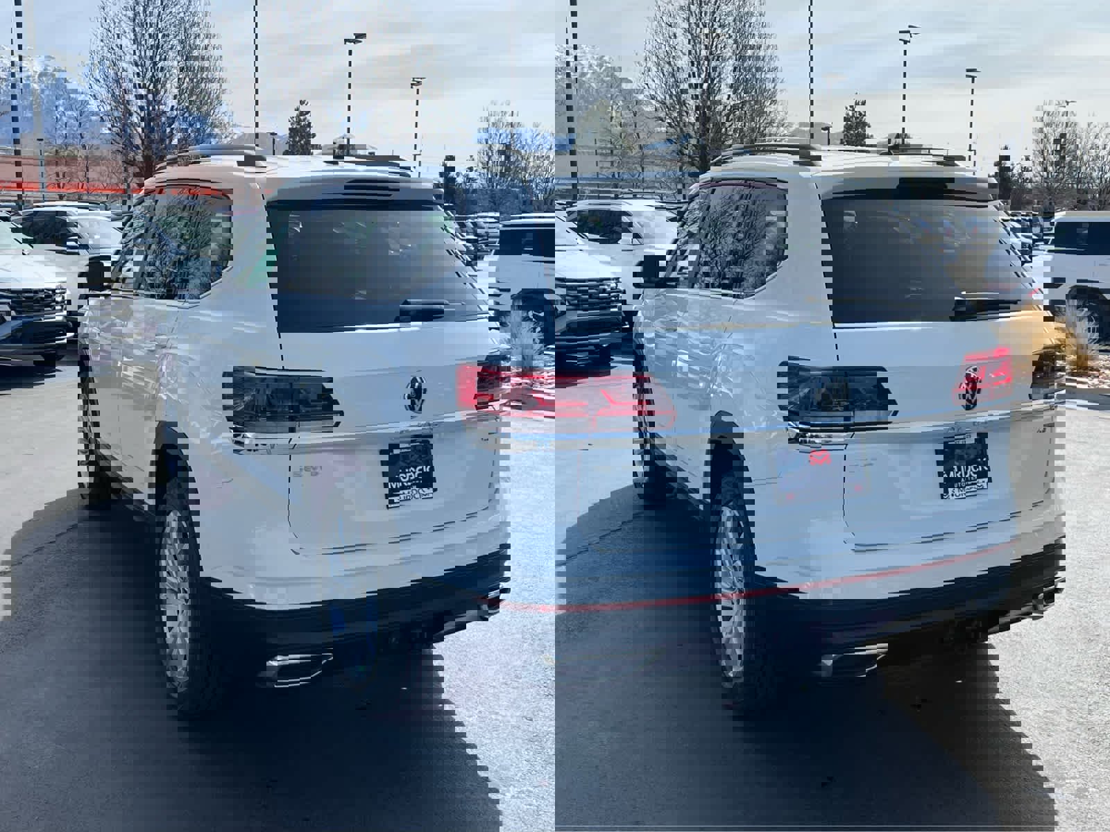 Used 2023 Volkswagen Atlas SE image 10