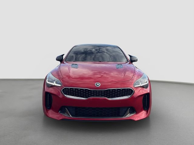 Used 2018 Kia Stinger GT2 image 2