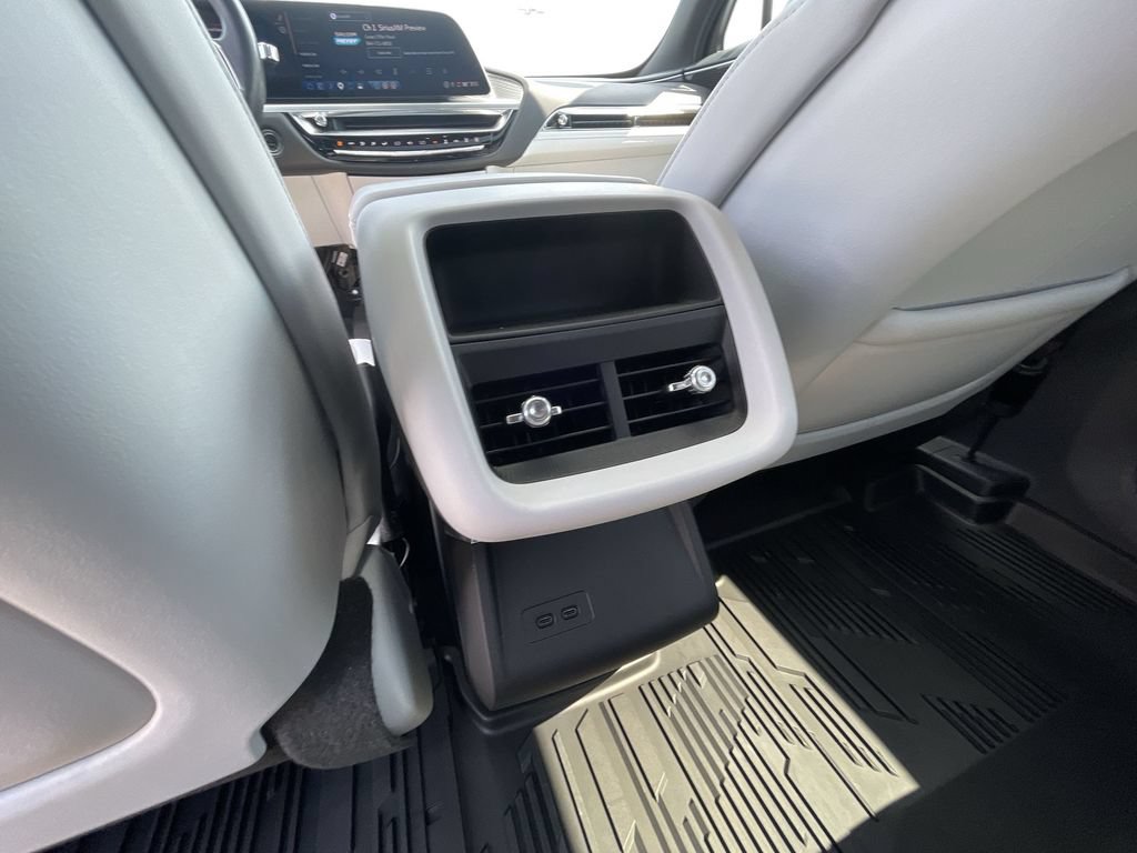 Certified 2024 Cadillac Lyriq Luxury RWD image 21
