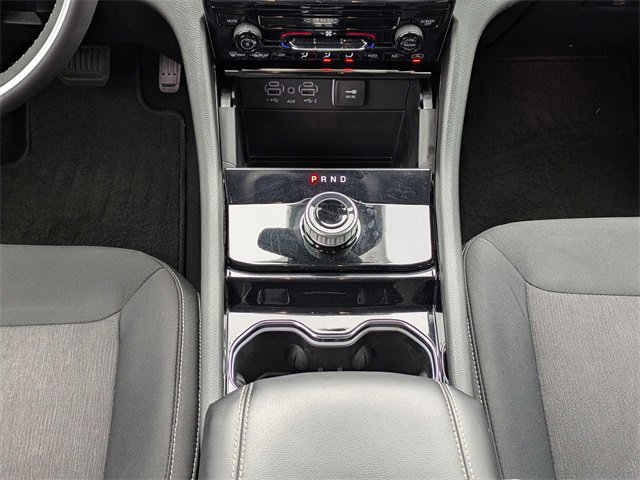 Used 2023 Jeep Grand Cherokee Laredo image 20