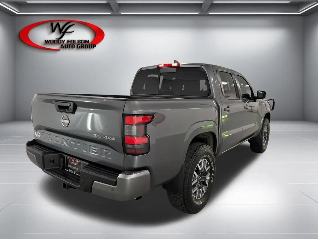 Used 2024 Nissan Frontier SL w/ Technology Package AWD/4WD image 6