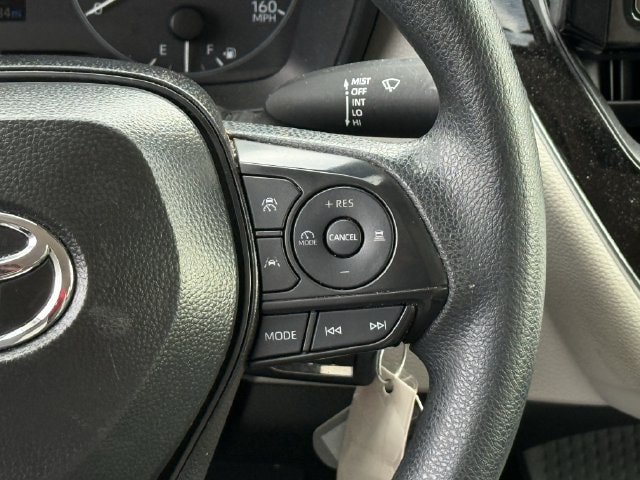 Used 2025 Toyota Corolla LE FWD image 14