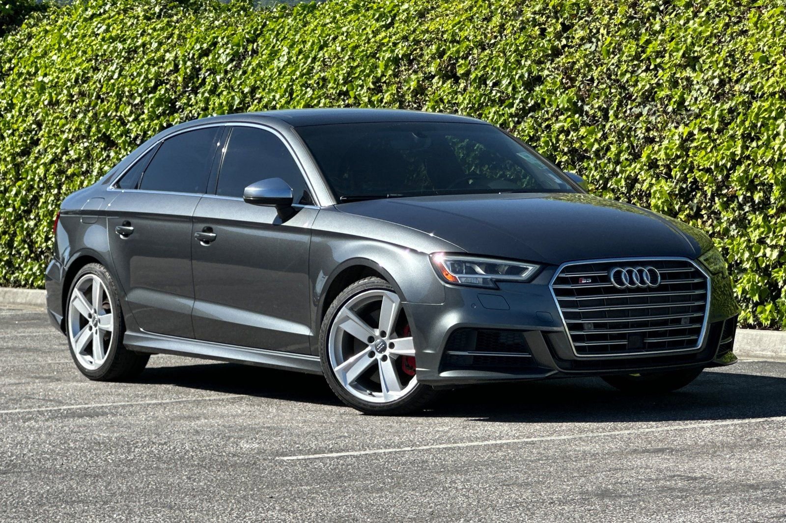 Used 2017 Audi S3 Premium Plus image 2