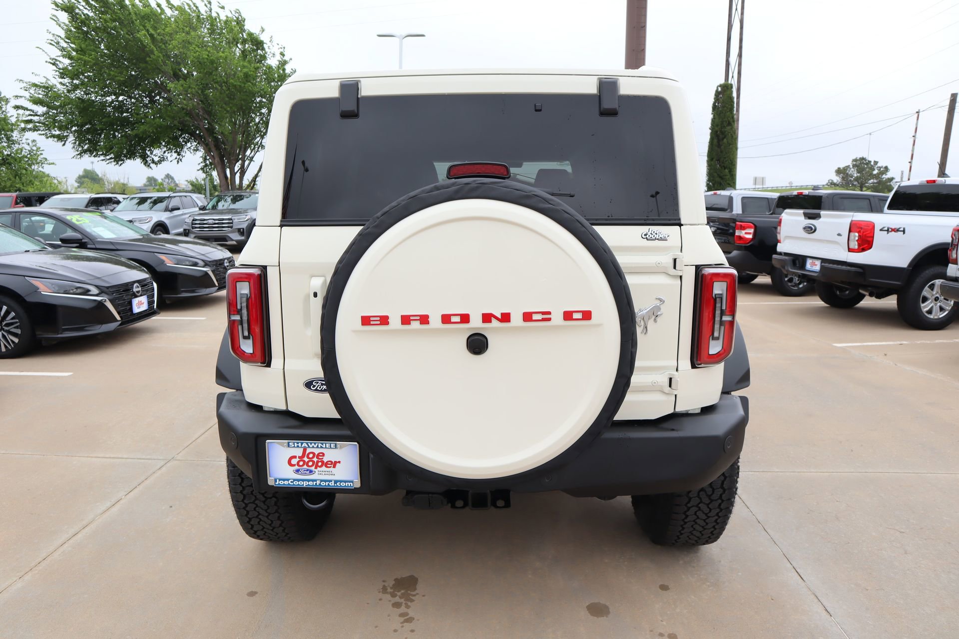 New 2026 Ford Bronco Outer Banks AWD/4WD image 22