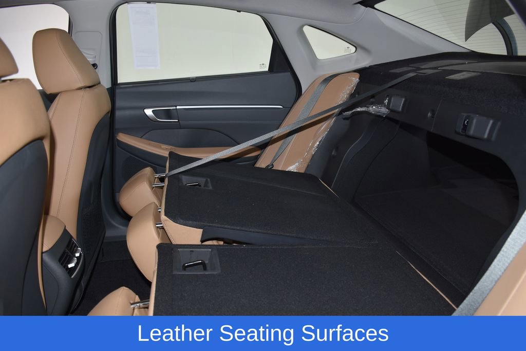 New 2025 Hyundai Sonata Limited image 29