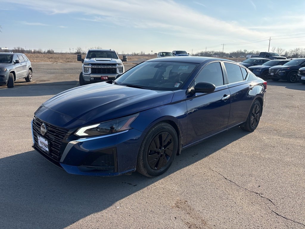 Used 2024 Nissan Altima 2.5 S image 6
