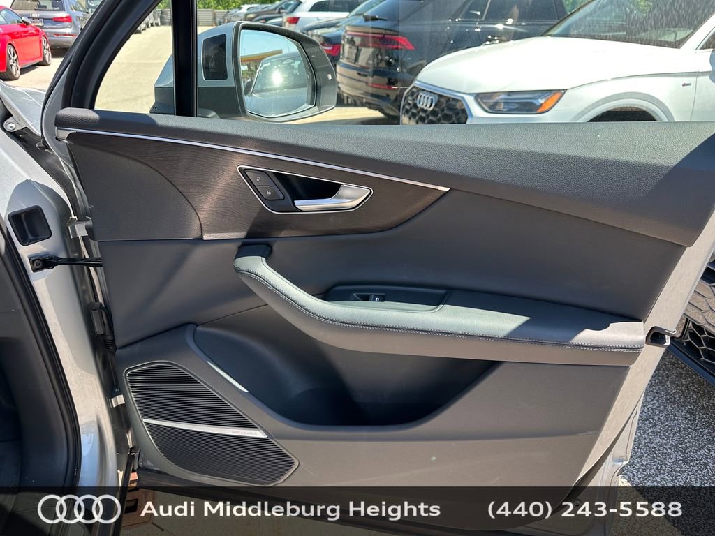 Certified 2023 Audi Q7 2.0T Premium Plus w/ Premium Plus Package AWD/4WD image 25