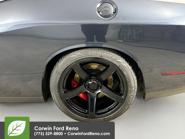 Used 2016 Dodge Challenger SRT Hellcat image 31
