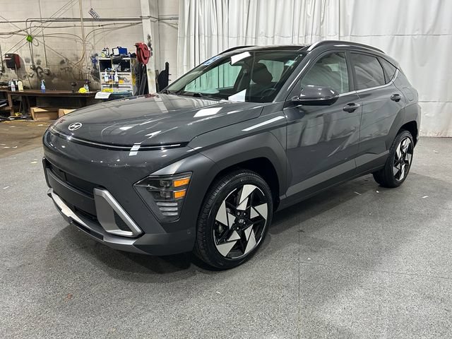 Used 2025 Hyundai Kona Limited AWD/4WD image 4