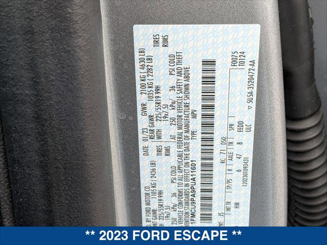 Used 2023 Ford Escape ST-Line Elite AWD/4WD image 24