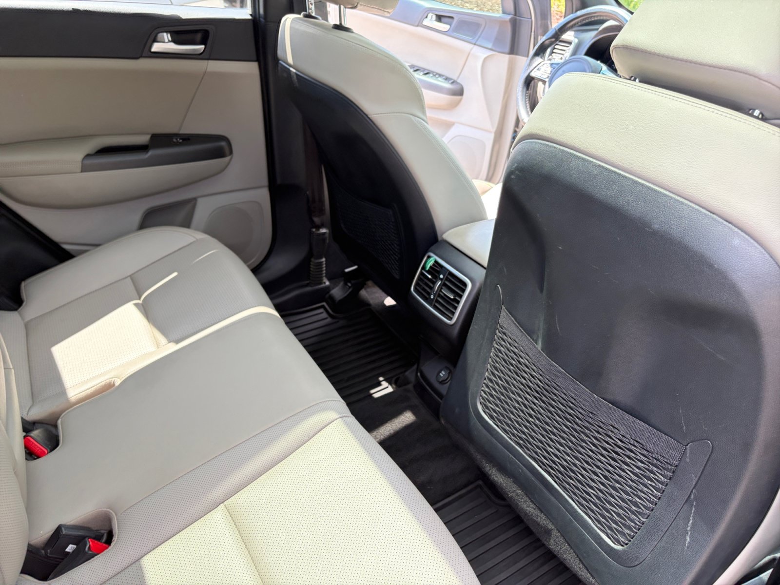 Used 2020 Kia Sportage S w/ S Sunroof Package AWD/4WD image 18