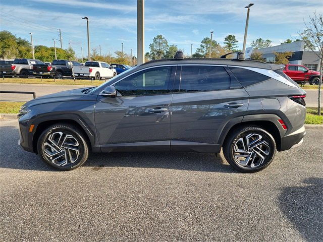 New 2025 Hyundai Tucson Limited image 4