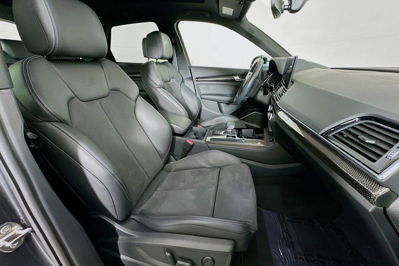 Used 2025 Audi SQ5 Premium Plus image 8