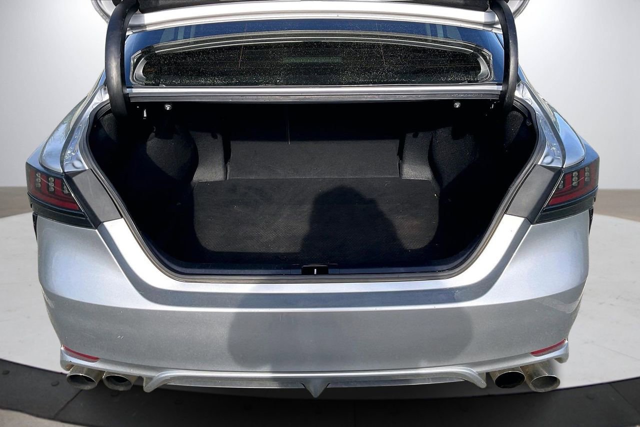 Used 2021 Toyota Camry SE image 24