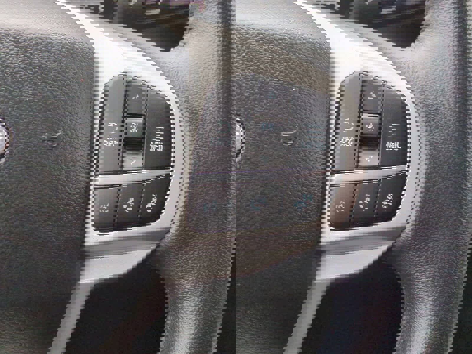 Used 2022 Ford Explorer XLT w/ Equipment Group 202A image 26