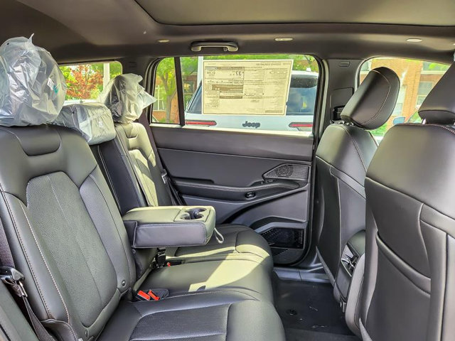 New 2026 Jeep Cherokee Overland AWD/4WD image 25