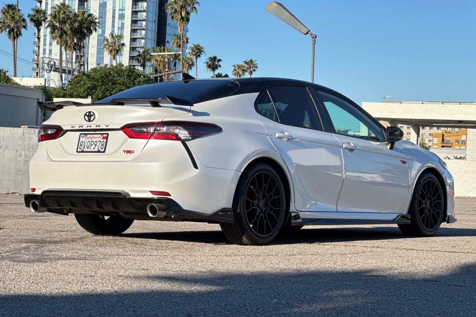 Used 2021 Toyota Camry TRD w/ TRD Package w/JBL Audio FWD image 4