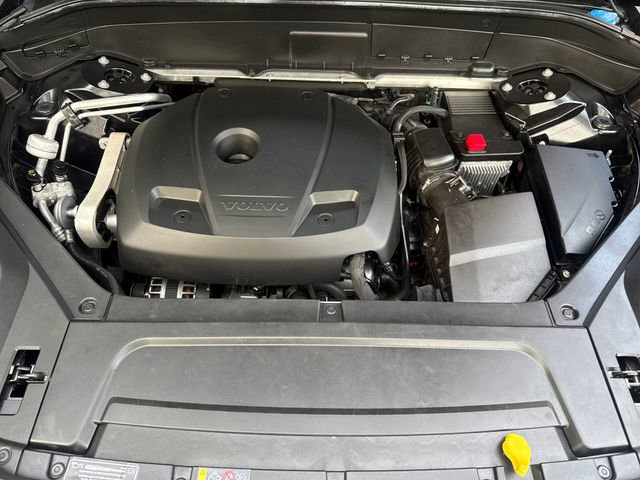 Used 2017 Volvo XC90 T6 Inscription w/ Vision Package image 23