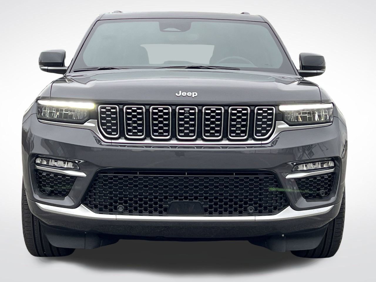 Used 2025 Jeep Grand Cherokee Summit image 10