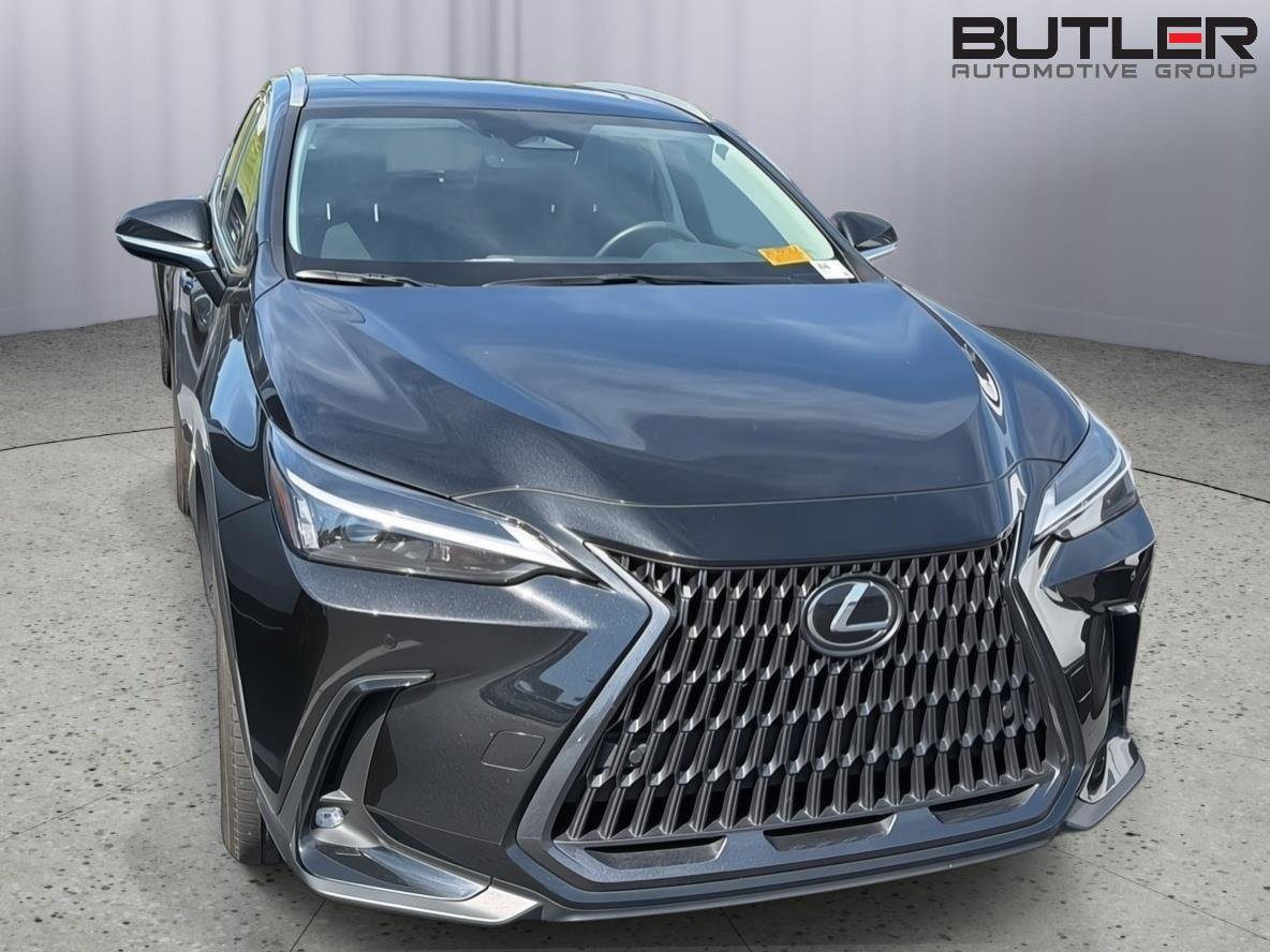 Used 2023 Lexus NX 250 FWD image 5