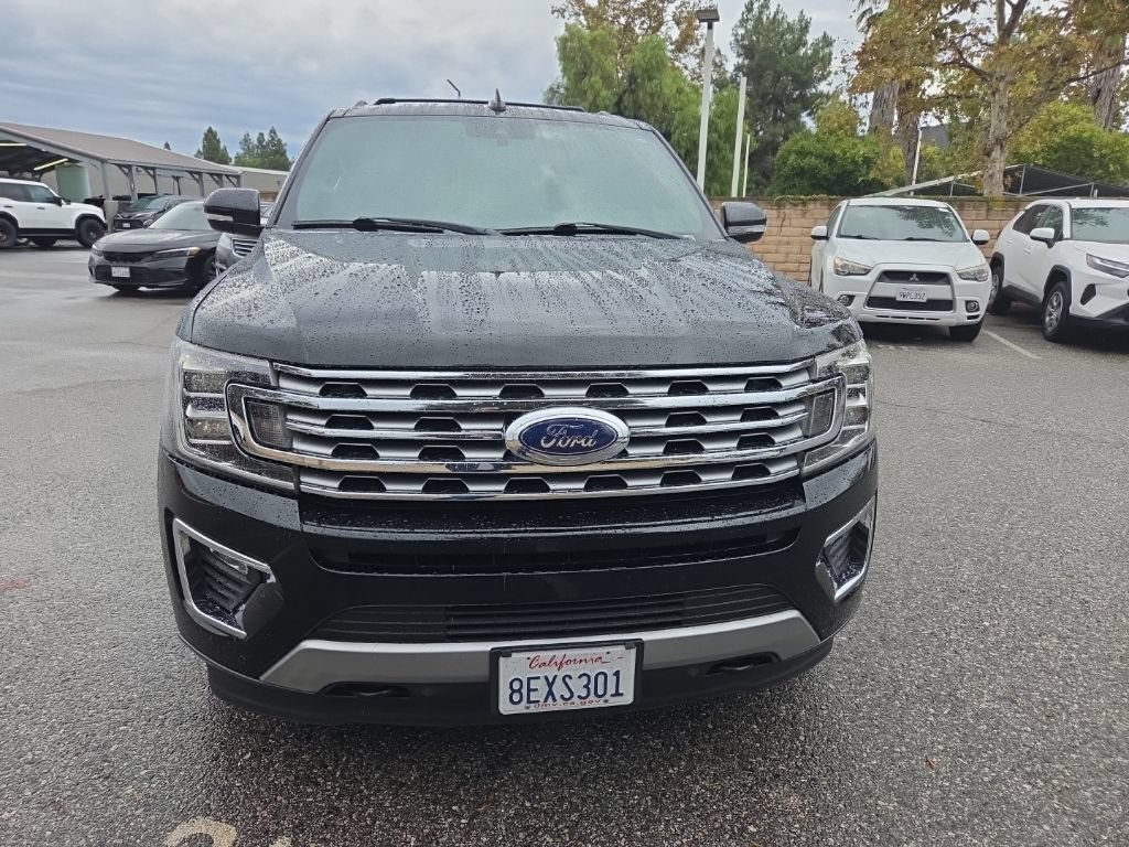 Used 2018 Ford Expedition Limited w/ Equipment Group 301A AWD/4WD image 8