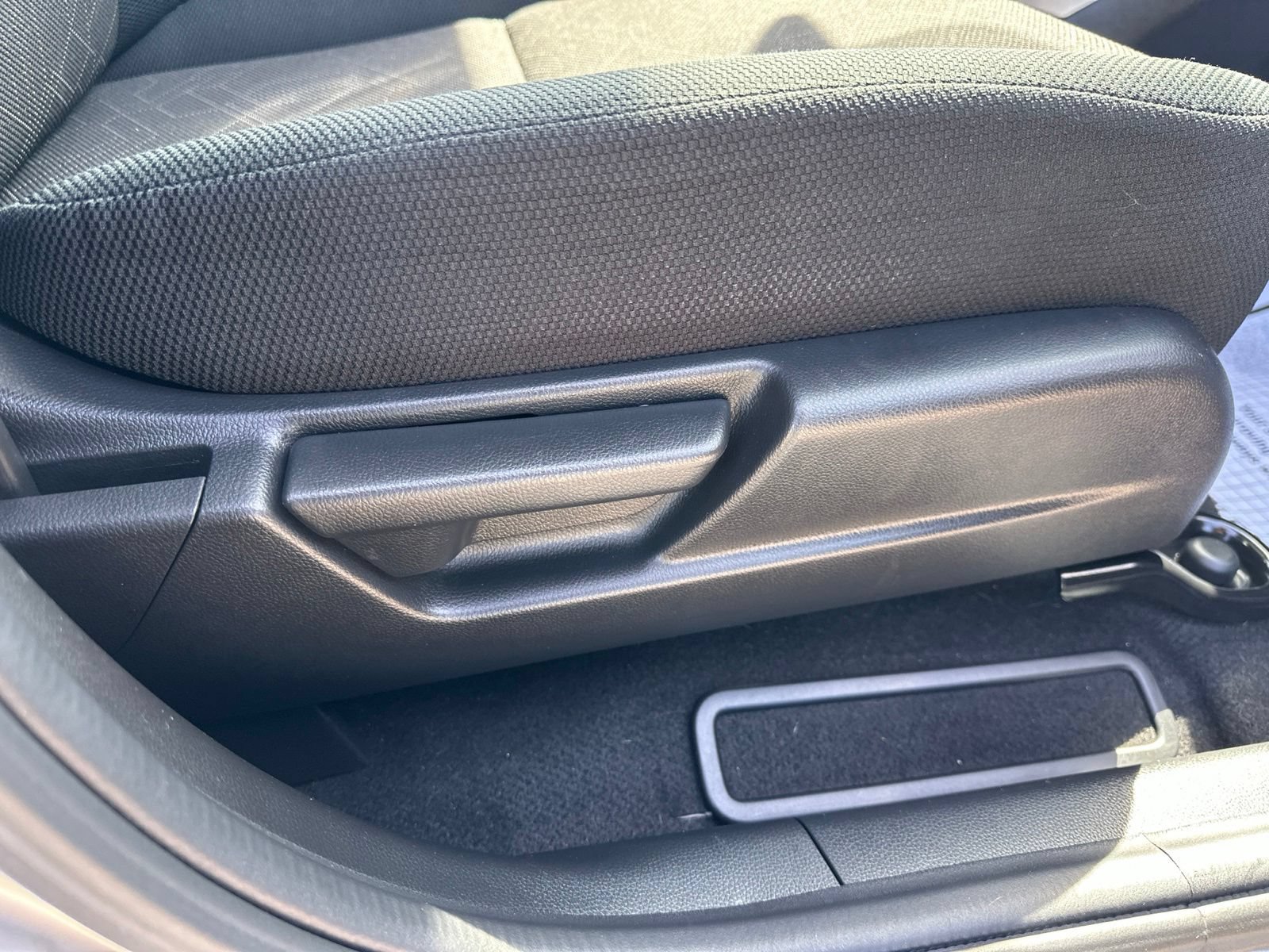 Used 2016 Honda Fit EX image 29