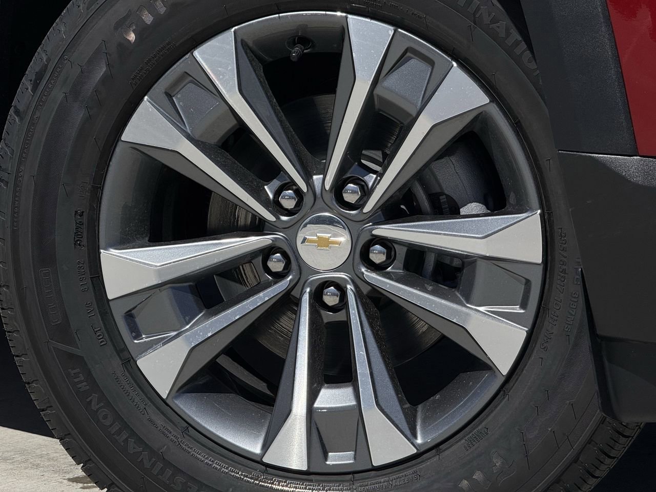 New 2026 Chevrolet Equinox LT image 9