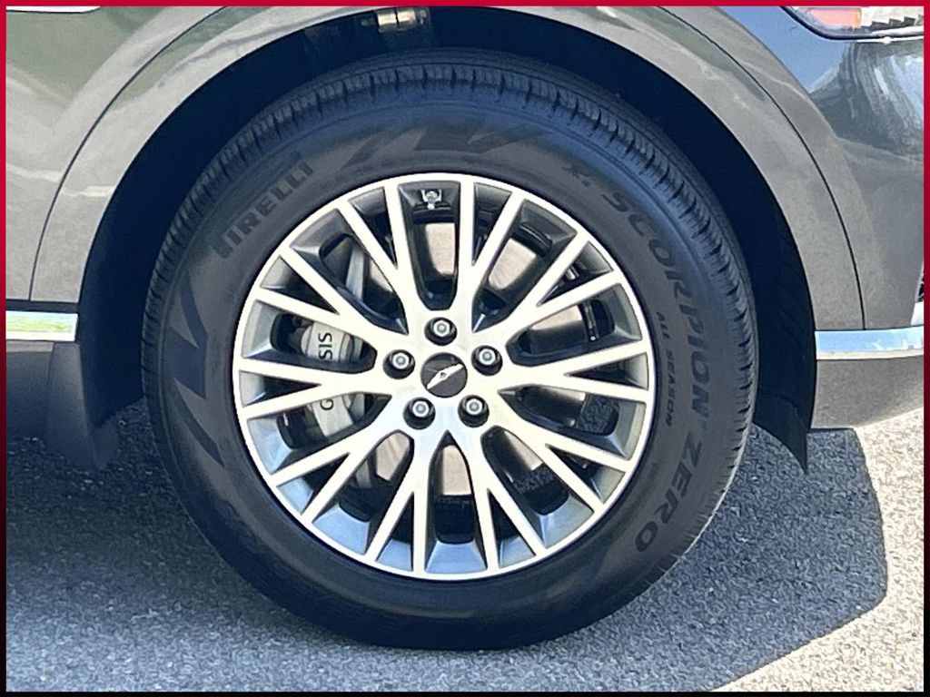 Used 2025 Genesis GV80 2.5T Standard AWD/4WD image 9