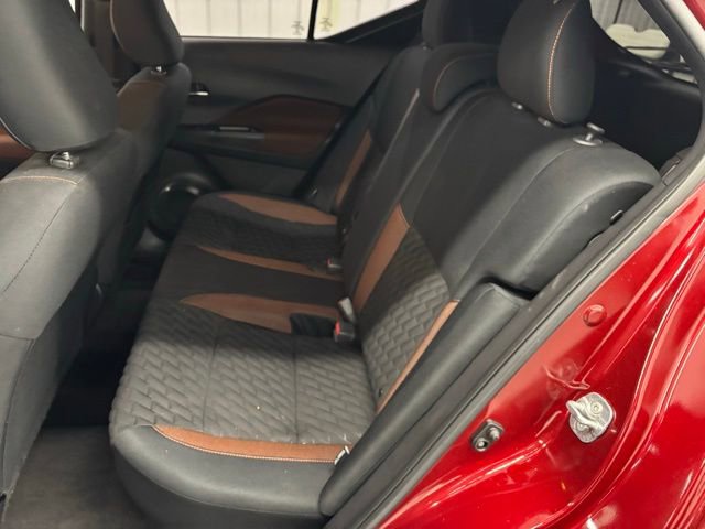 Used 2022 Nissan Kicks SR image 9