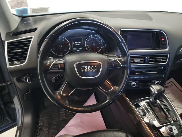 Used 2017 Audi Q5 2.0T Premium Plus w/ Technology Package image 9