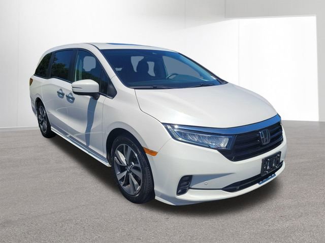 Used 2023 Honda Odyssey Touring image 12