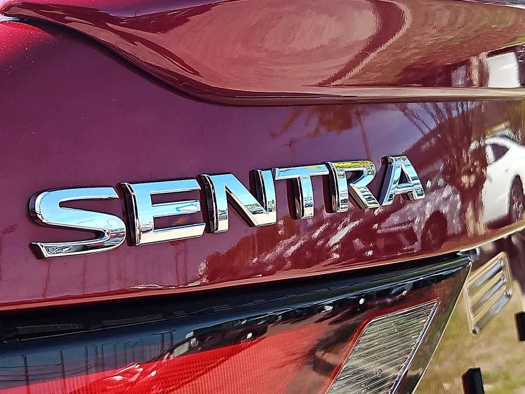 Used 2022 Nissan Sentra SR w/ Trunk Package image 30