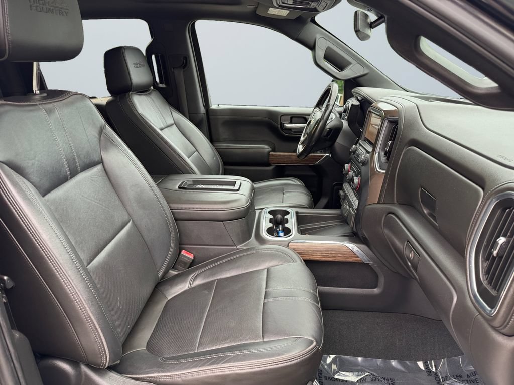Used 2019 Chevrolet Silverado 1500 High Country w/ High Country Premium Package AWD/4WD image 15