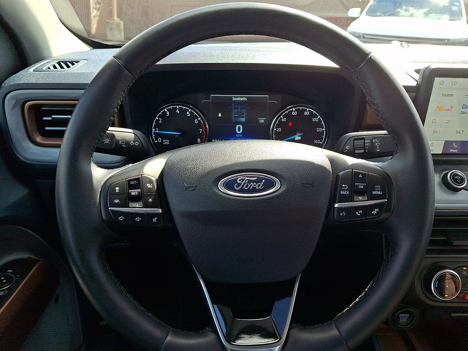 Used 2023 Ford Maverick Lariat w/ Lariat Luxury Package image 19