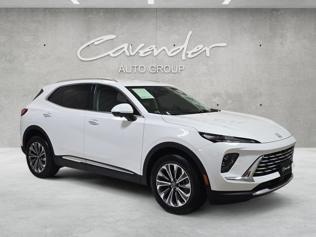 Used 2025 Buick Envision Preferred image 2